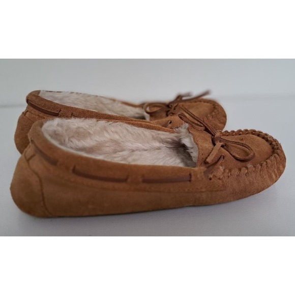 TAMARAC Women's Molly Suede Leather Moccasin Slippers Size 7M Indoor/Outdoor - Picture 3 of 8